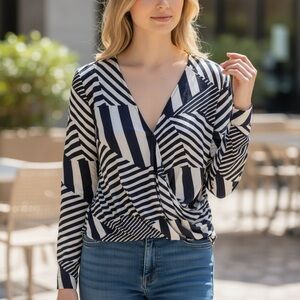 Doncaster Geometric V-Neck Blouse - Navy and White